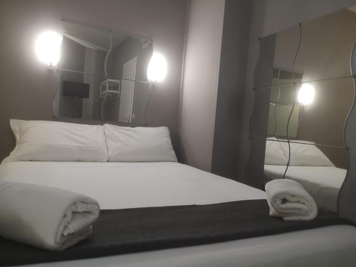 Living Bed And Breakfast Casoria Bagian luar foto