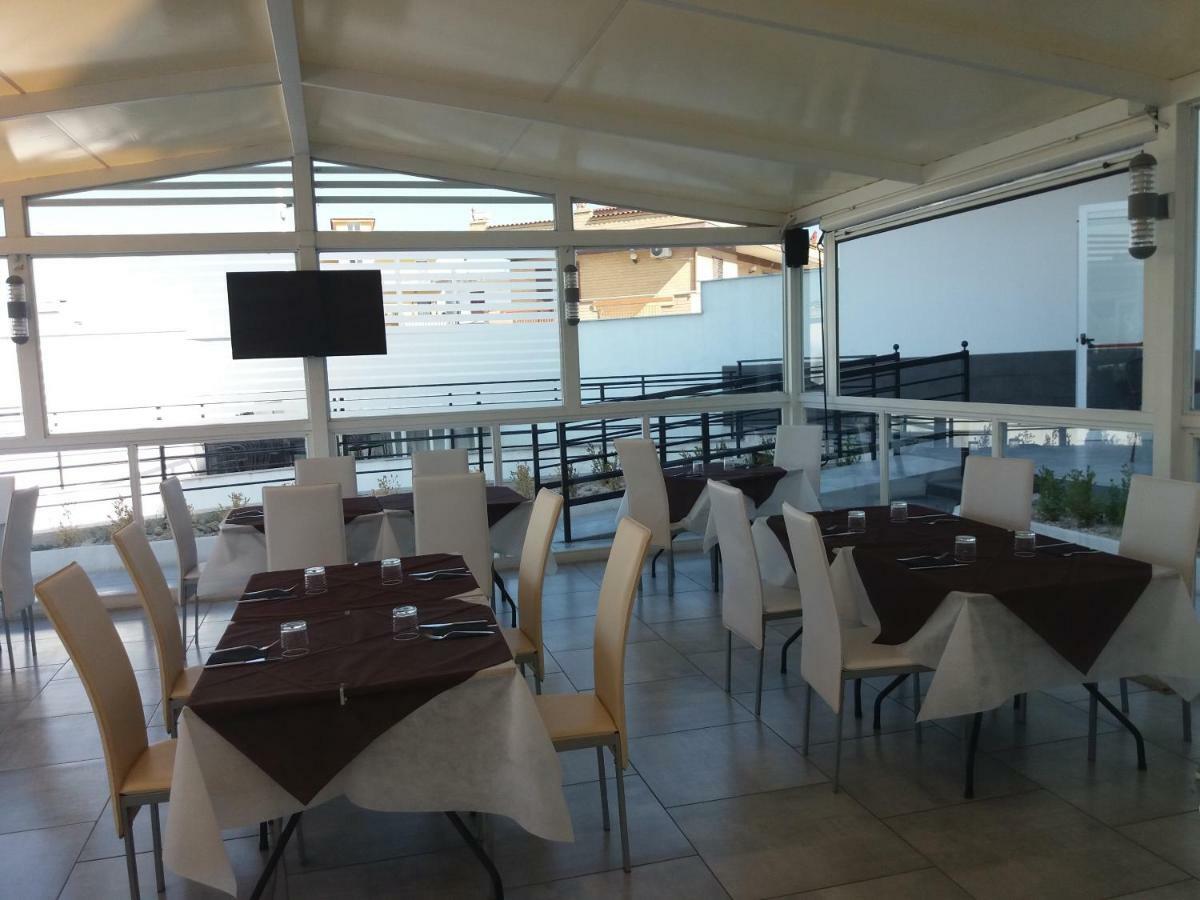 Living Bed And Breakfast Casoria Bagian luar foto